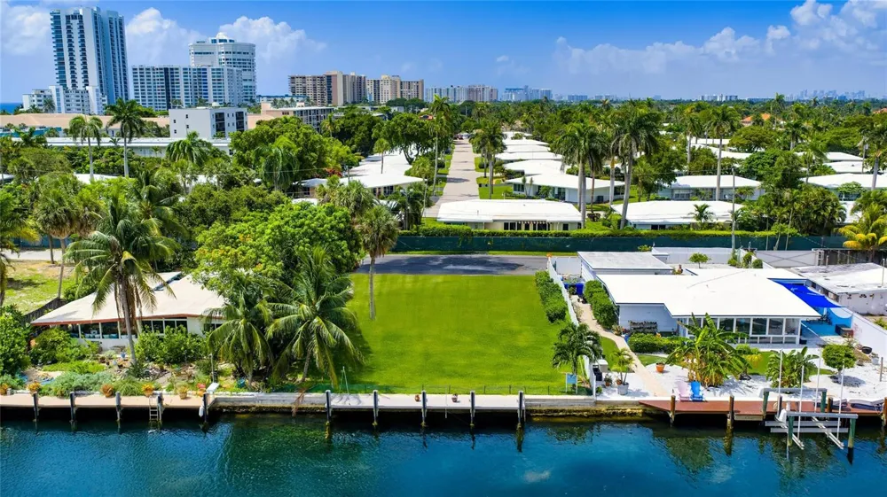 7 Sunset Lane Lauderdale By The Sea, FL 33062