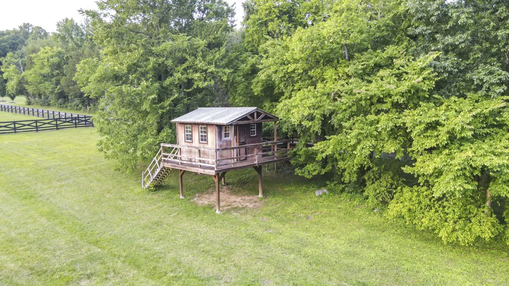 6502 Peytonsville Arno Rd College Grove, TN 37046