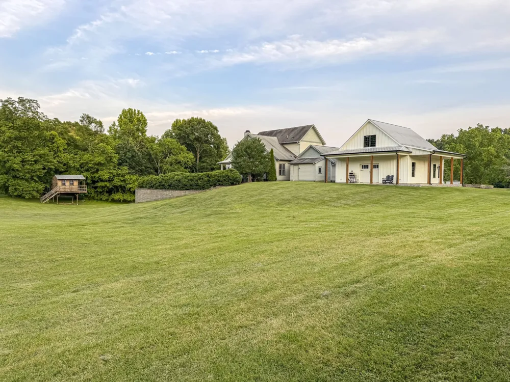 6502 Peytonsville Arno Rd College Grove, TN 37046