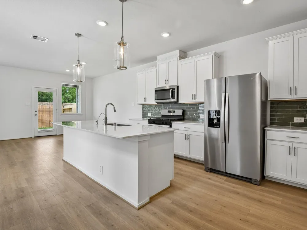 721 Sand Dollar Drive Kemah, TX 77565