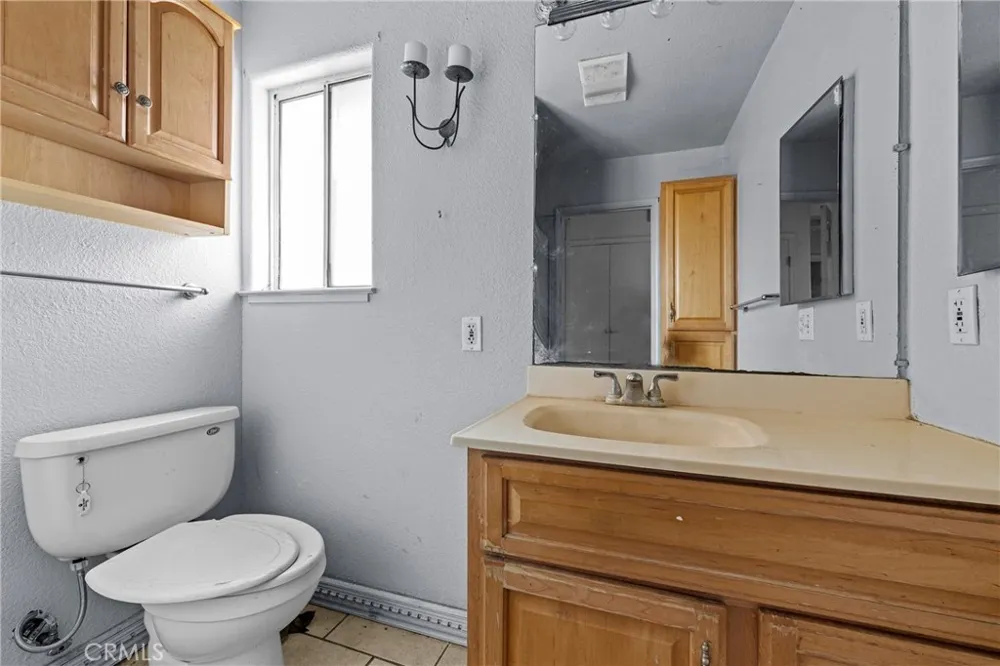 2180 San Juan Hollister, CA 95023