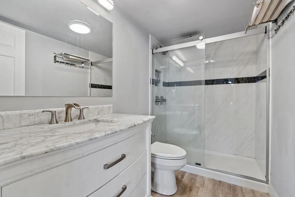 100 Paradise Harbour Boulevard #208 North Palm Beach, FL 33408