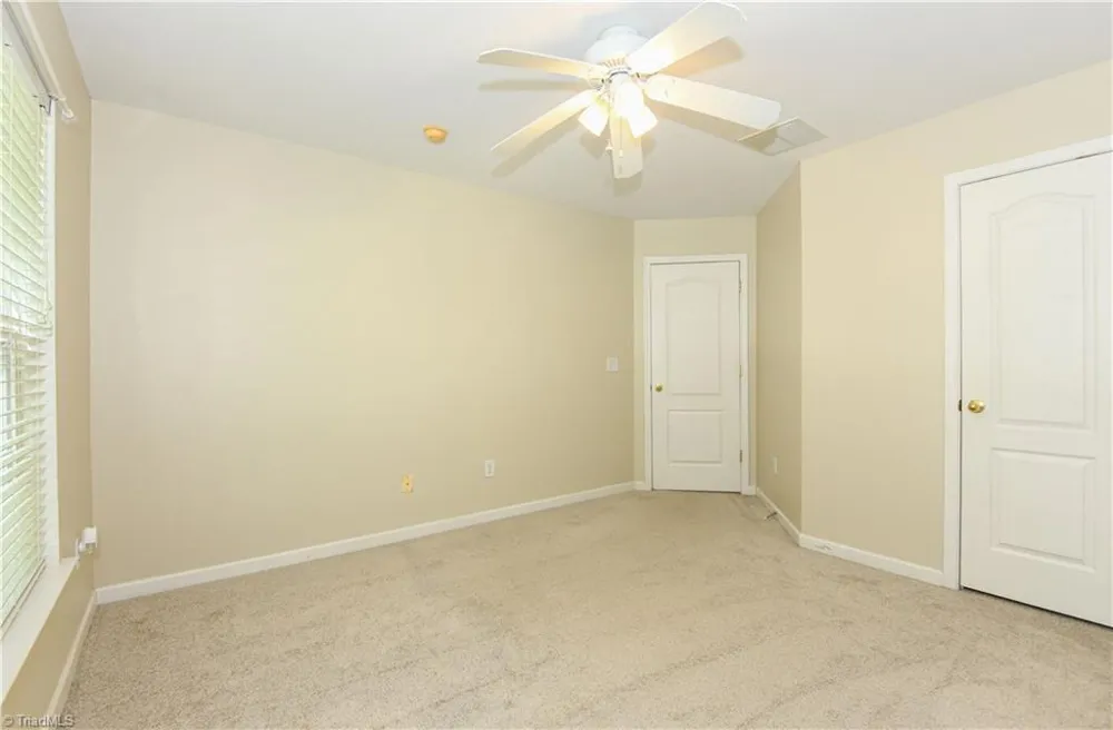 3414 Nottaway Drive Jamestown, NC 27282