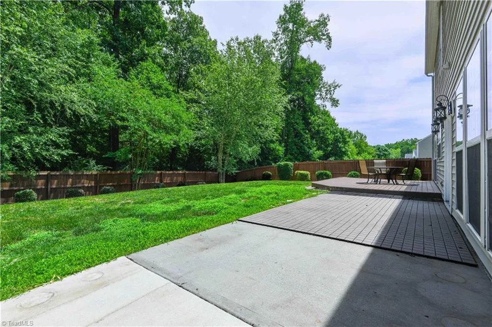 3414 Nottaway Drive Jamestown, NC 27282
