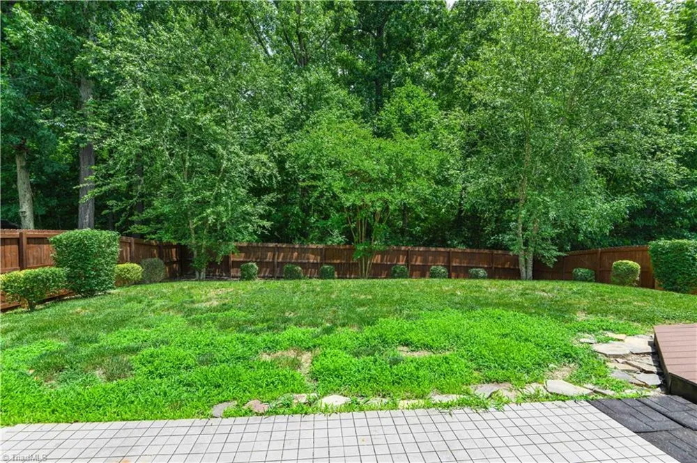 3414 Nottaway Drive Jamestown, NC 27282