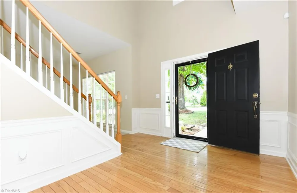 3414 Nottaway Drive Jamestown, NC 27282