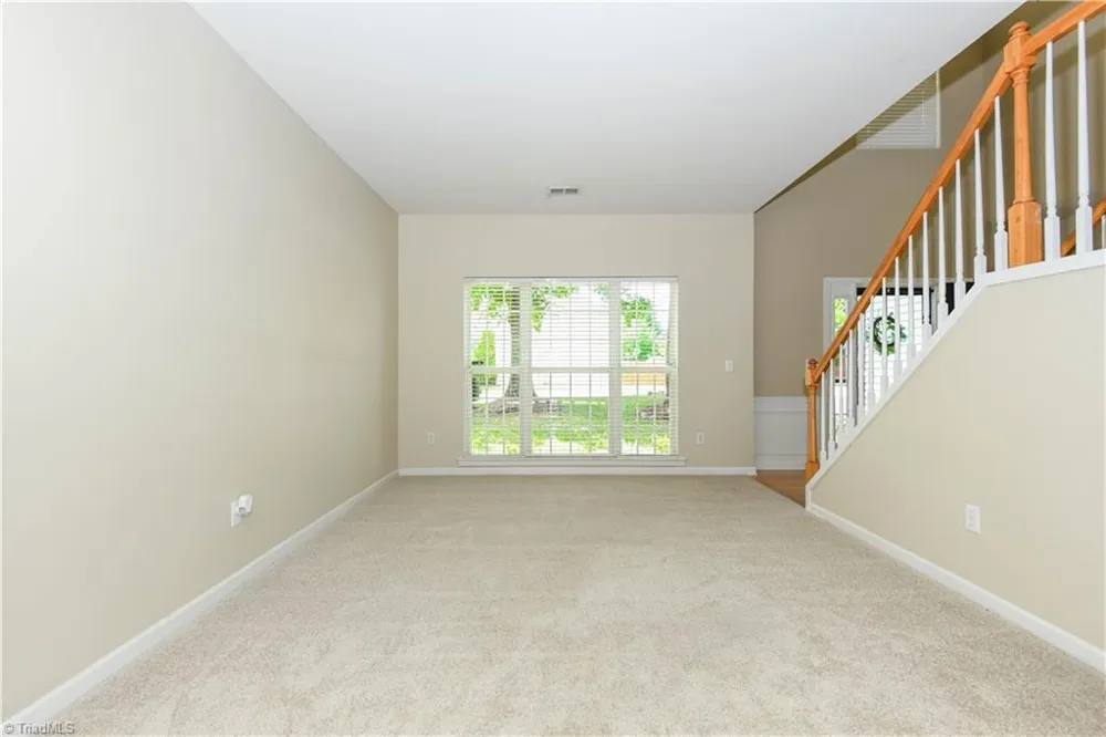 3414 Nottaway Drive Jamestown, NC 27282