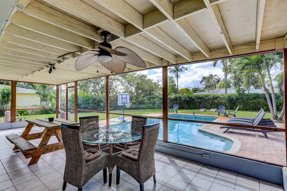 7115 Venetian Way West Palm Beach, FL 33406