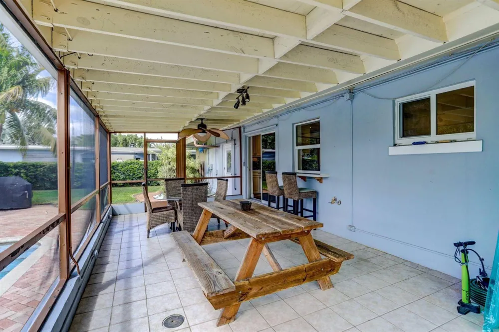 7115 Venetian Way West Palm Beach, FL 33406