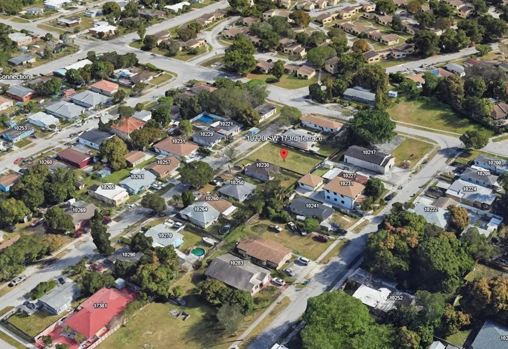 10220 SW 173rd Terrace Miami, FL 33157
