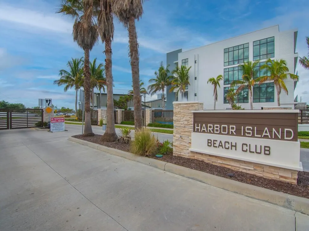 475 Strand Drive Melbourne Beach, FL 32951