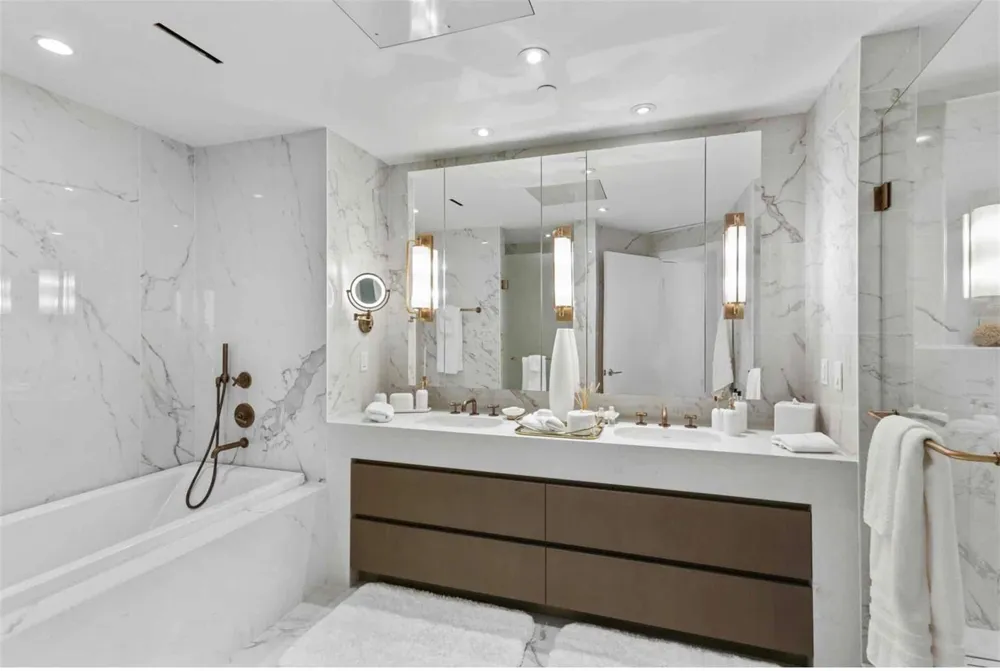 525 Fort Lauderdale Beach Boulevard #1103 Fort Lauderdale, FL 33304