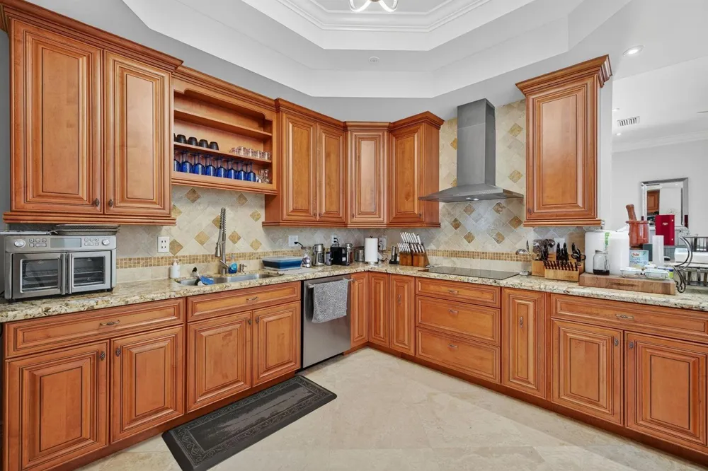 3325 NE 14th Court Fort Lauderdale, FL 33304