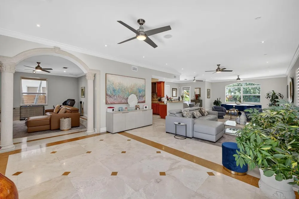 3325 NE 14th Court Fort Lauderdale, FL 33304