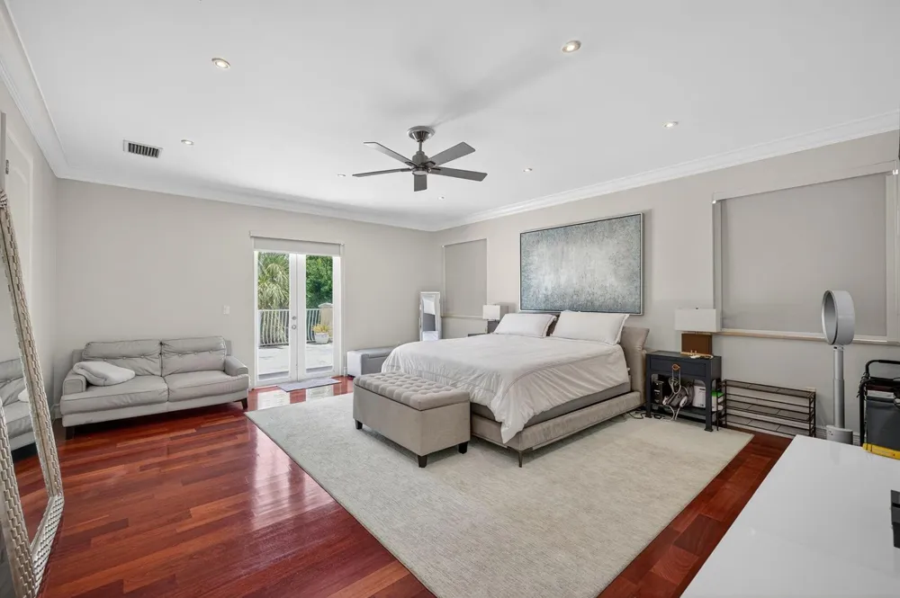 3325 NE 14th Court Fort Lauderdale, FL 33304