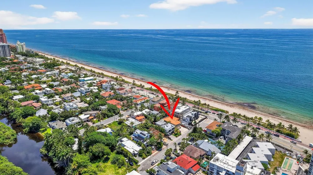 3325 NE 14th Court Fort Lauderdale, FL 33304
