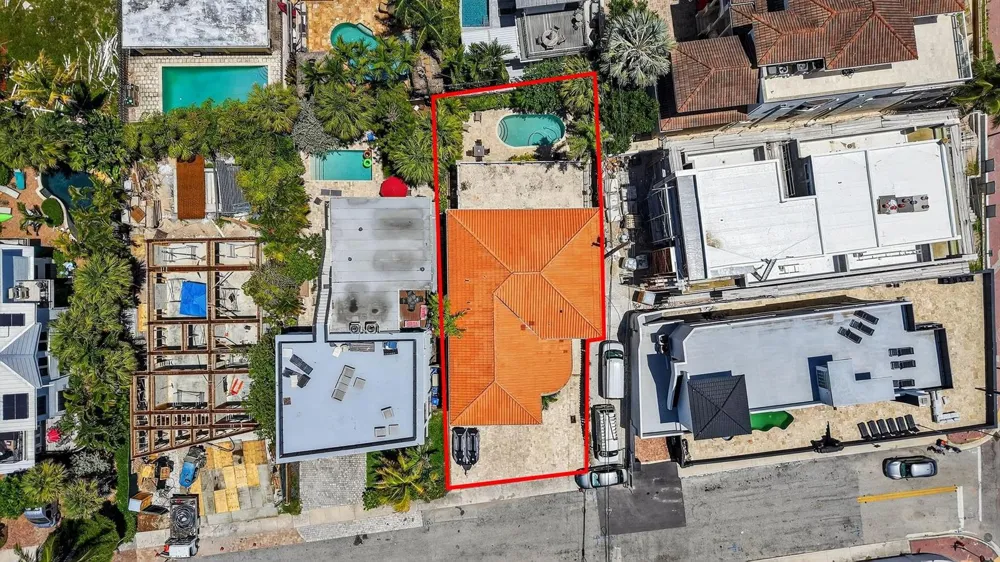 3325 NE 14th Court Fort Lauderdale, FL 33304