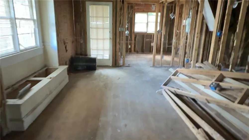 6658 Marsh Avenue Lithia Springs, GA 30122
