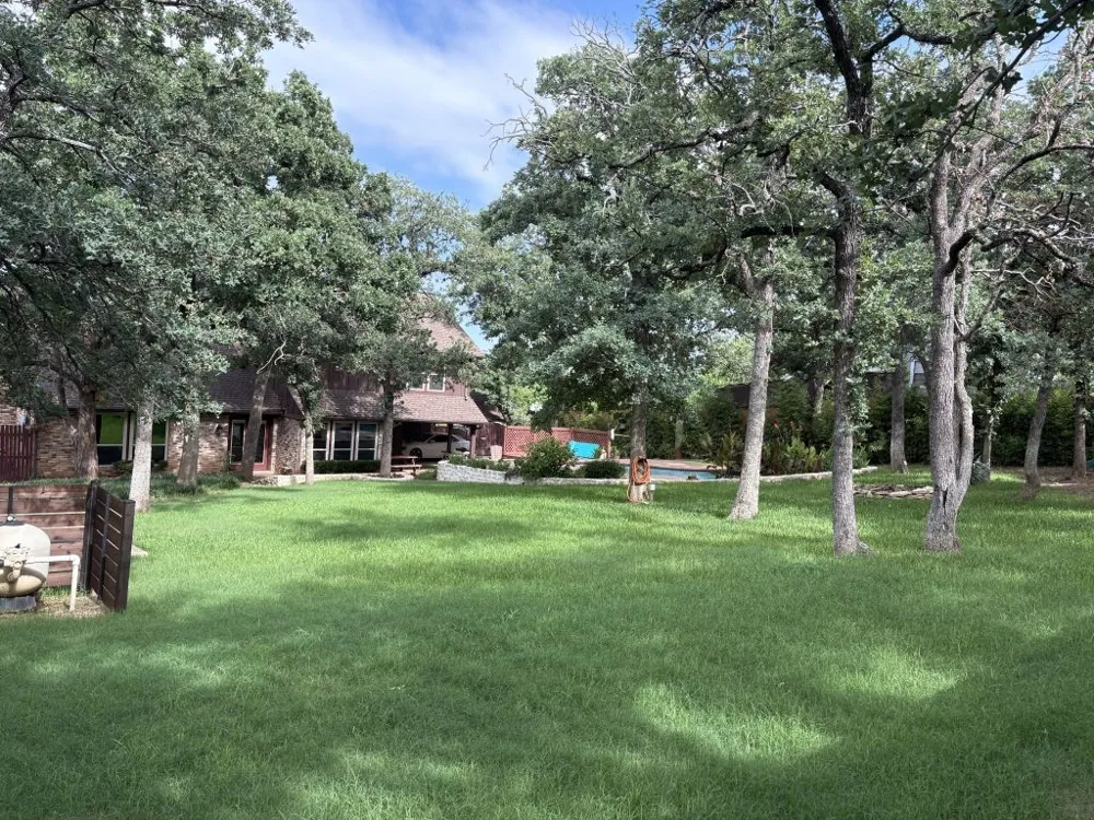 1212 Vera Lane Kennedale, TX 76060