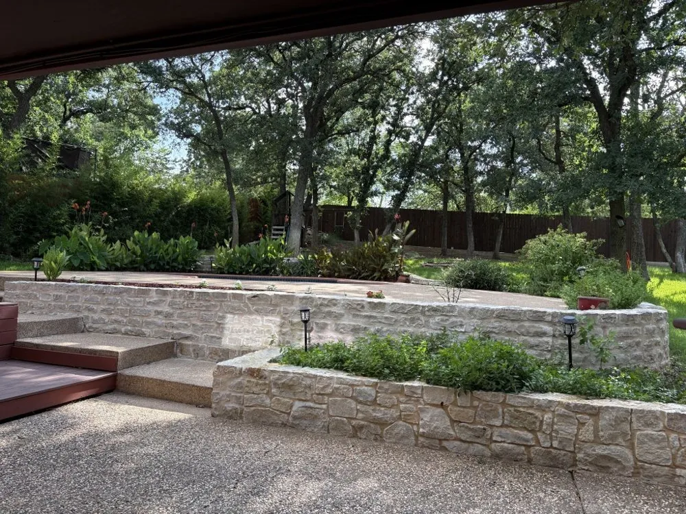 1212 Vera Lane Kennedale, TX 76060
