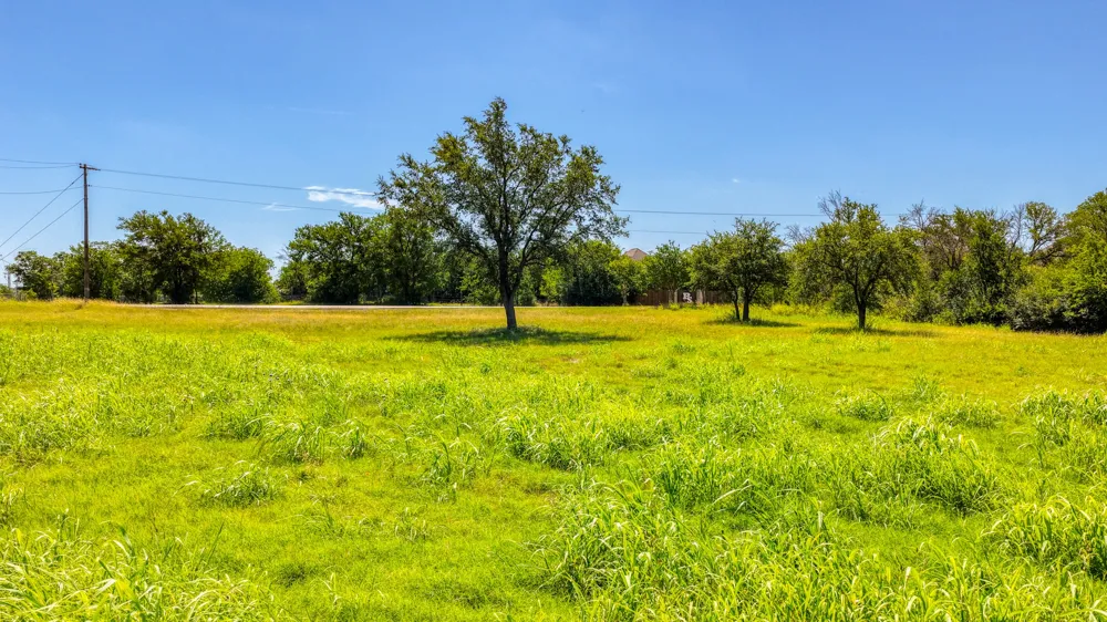 619 Old Annetta Rd Aledo, TX 76008