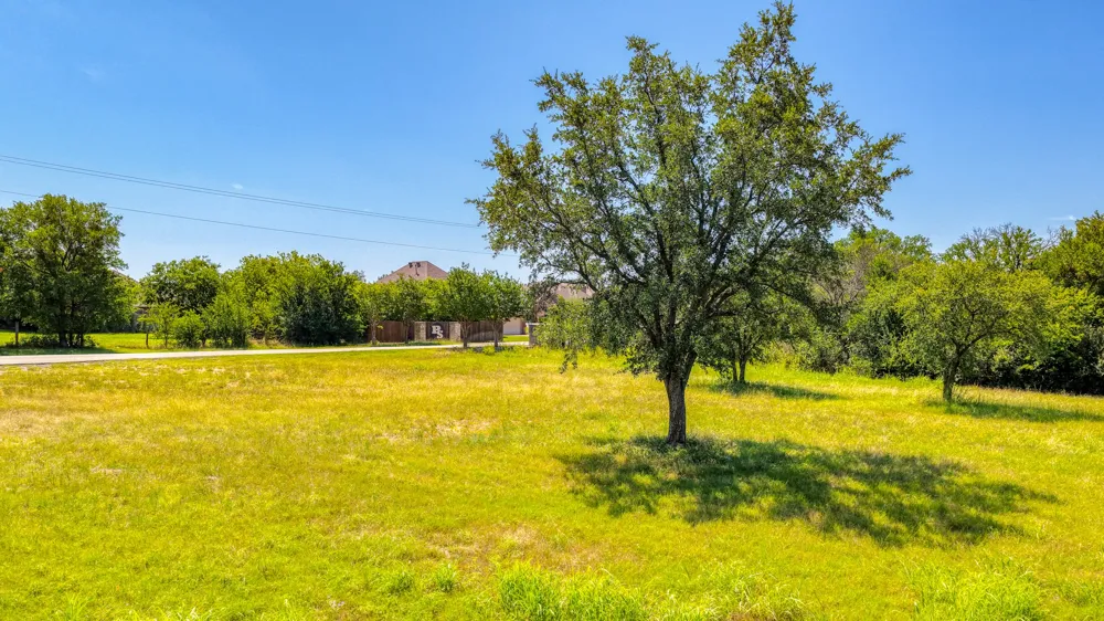 619 Old Annetta Rd Aledo, TX 76008