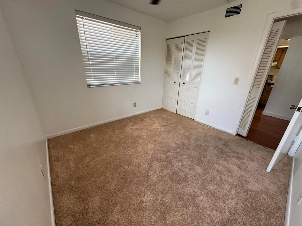 10304 Sunrise Lakes Blvd #312 Sunrise, FL 33322