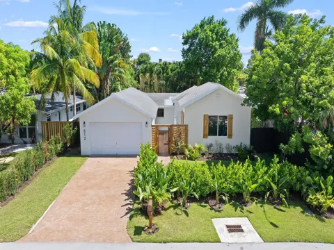 812 NW 26th Street