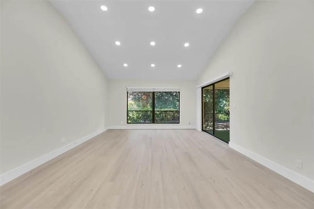 11457 Shady Oaks Lane North Palm Beach, FL 33408