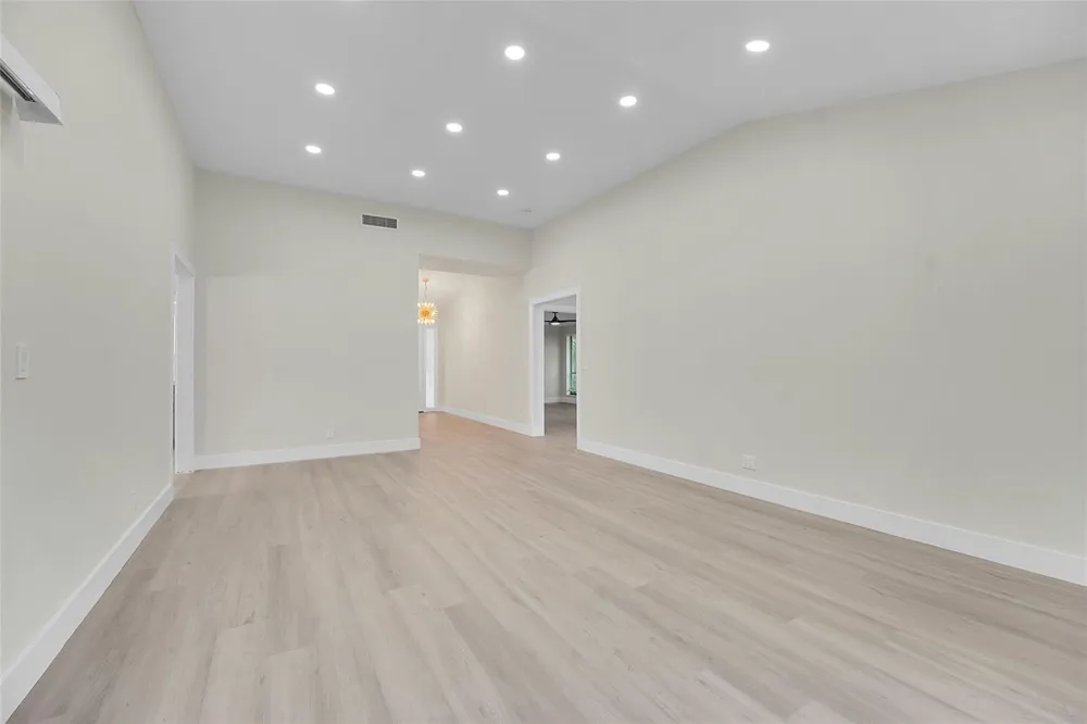 11457 Shady Oaks Lane North Palm Beach, FL 33408