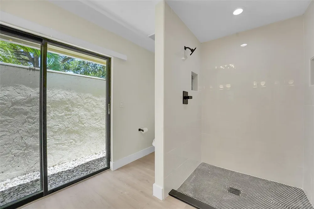 11457 Shady Oaks Lane North Palm Beach, FL 33408
