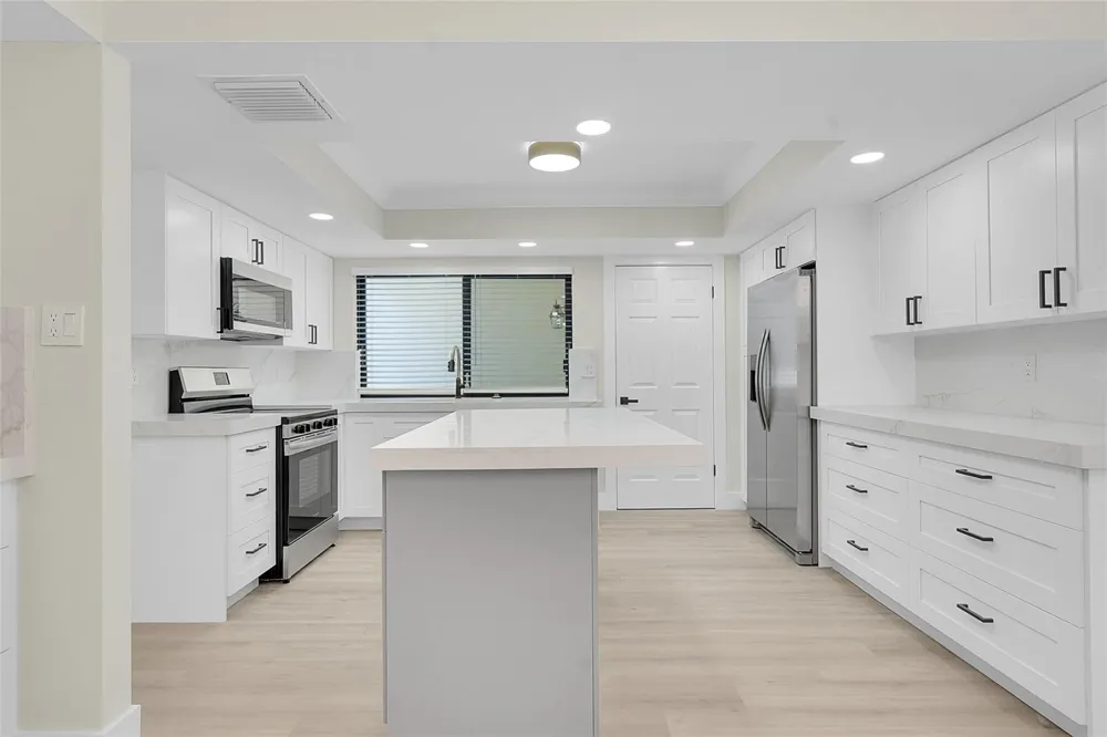 11457 Shady Oaks Lane North Palm Beach, FL 33408