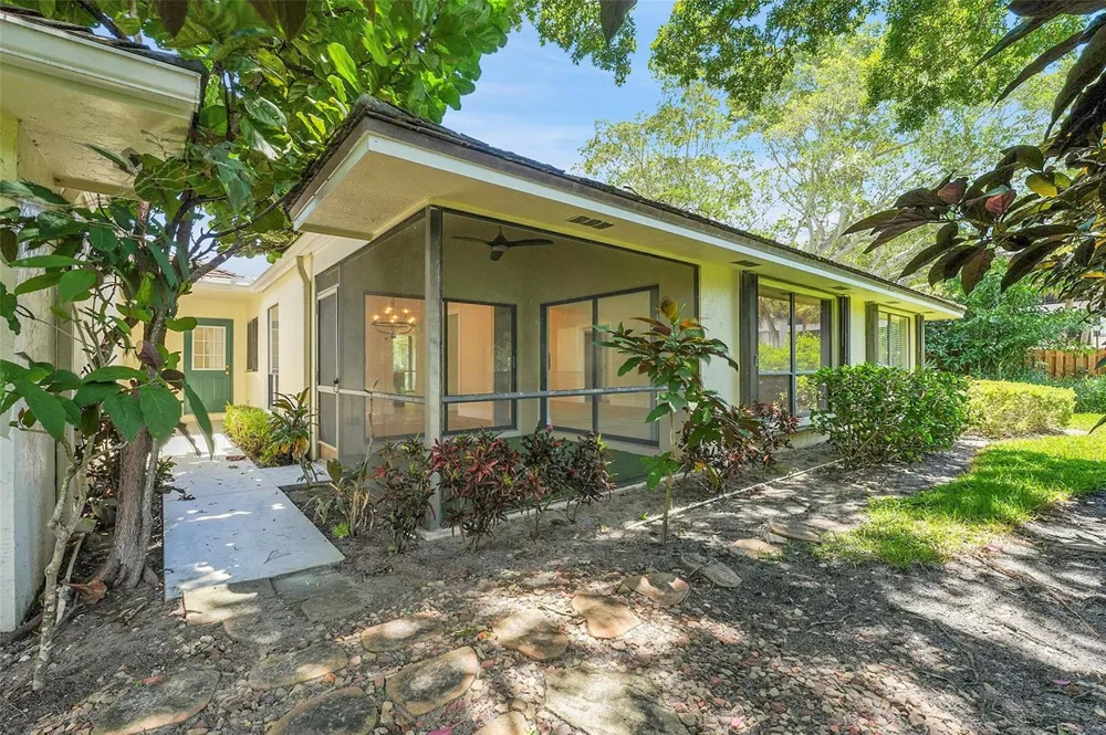 11457 Shady Oaks Lane North Palm Beach, FL 33408