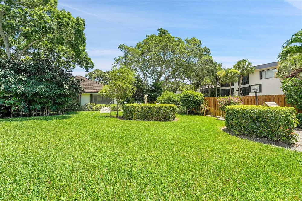 11457 Shady Oaks Lane North Palm Beach, FL 33408