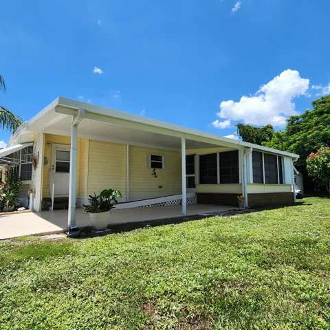 218 W Caribbean