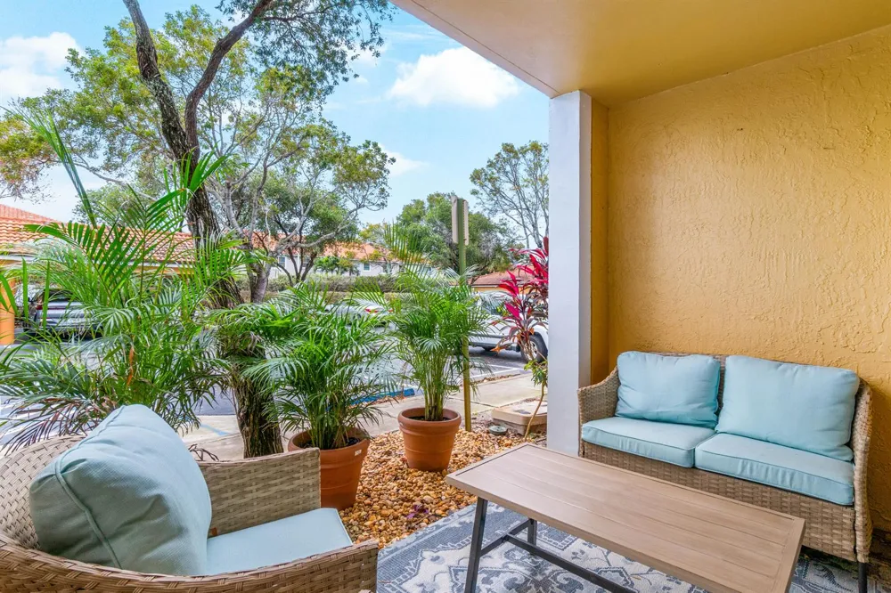 140 Yacht Club 107 Way #107 Hypoluxo, FL 33462