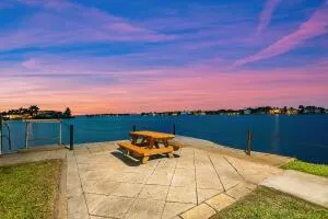 140 Yacht Club 107 Way #107 Hypoluxo, FL 33462