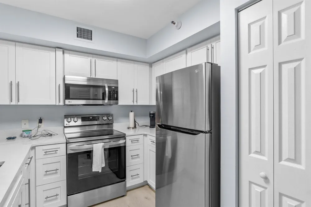 140 Yacht Club 107 Way #107 Hypoluxo, FL 33462