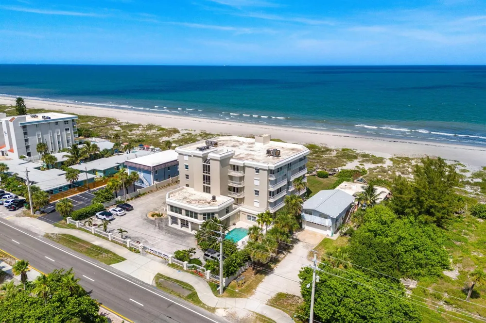 1155 S Atlantic Avenue #203 Cocoa Beach, FL 32931