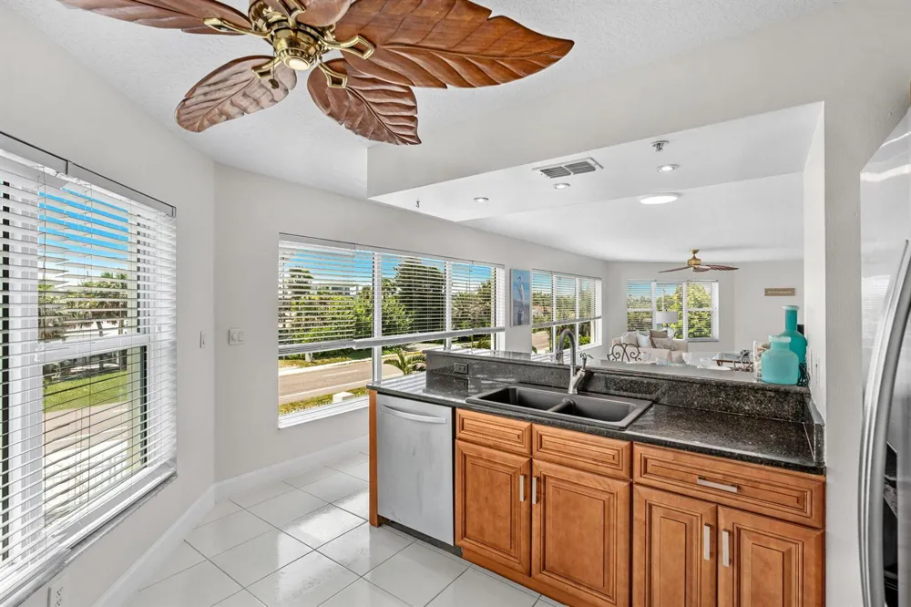 1155 S Atlantic Avenue #203 Cocoa Beach, FL 32931