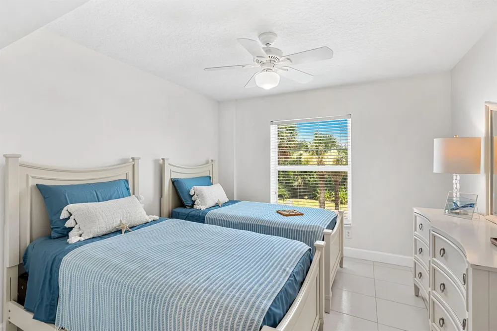 1155 S Atlantic Avenue #203 Cocoa Beach, FL 32931