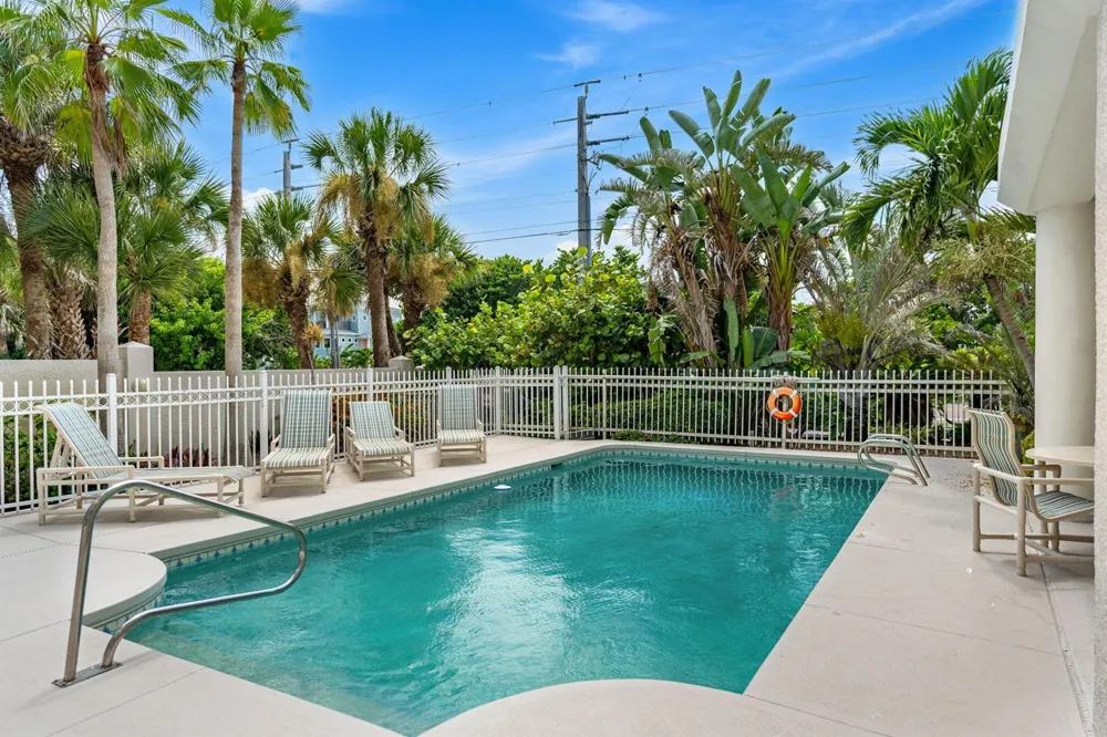 1155 S Atlantic Avenue #203 Cocoa Beach, FL 32931