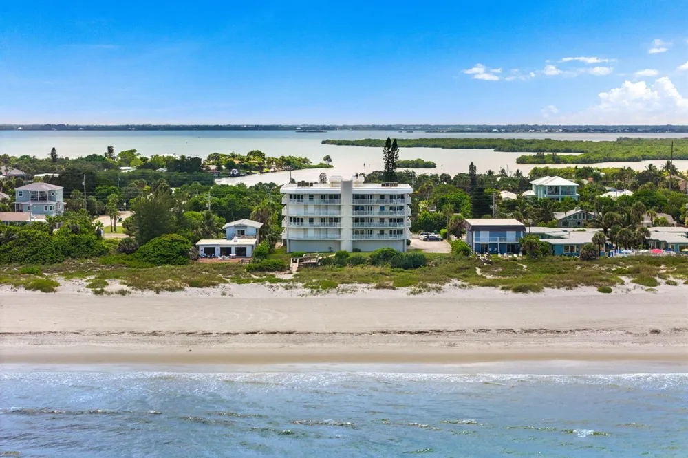 1155 S Atlantic Avenue #203 Cocoa Beach, FL 32931