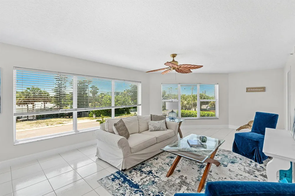 1155 S Atlantic Avenue #203 Cocoa Beach, FL 32931