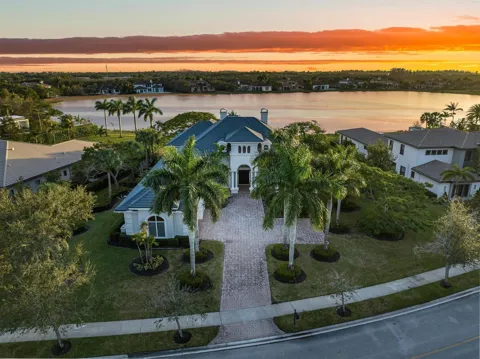 3111 Lake Ridge Lane