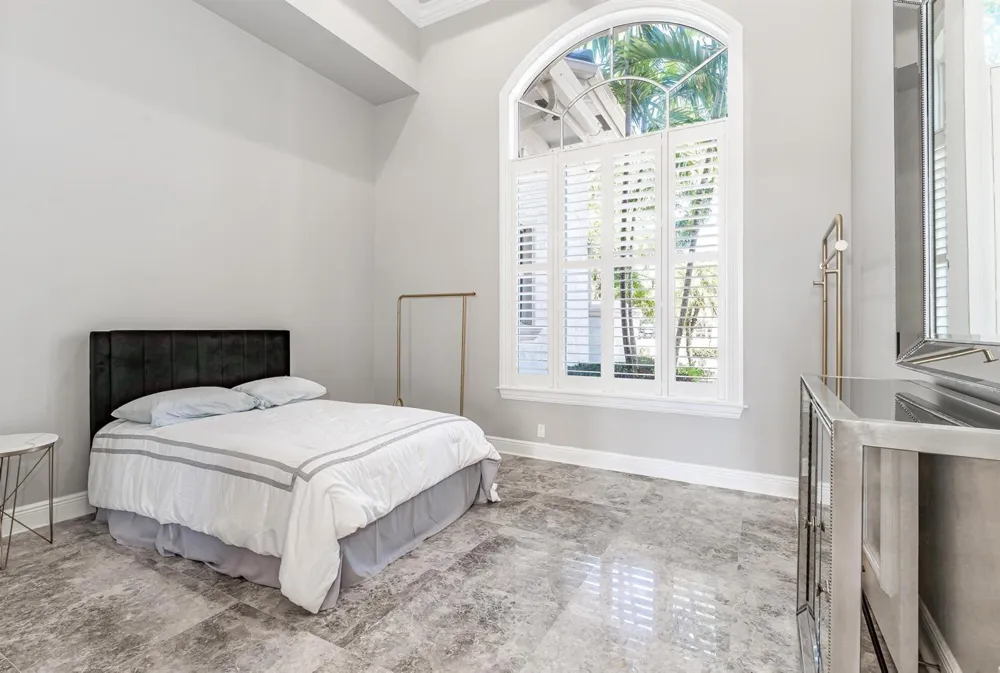 3111 Lake Ridge Lane Weston, FL 33332