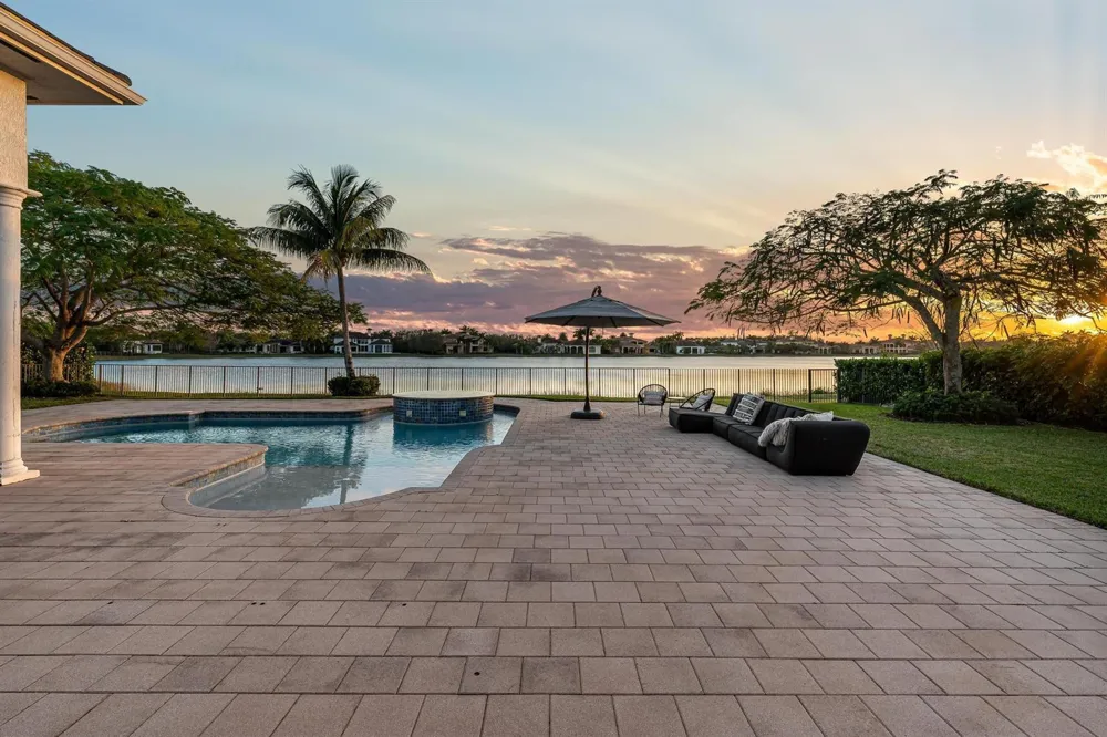 3111 Lake Ridge Lane Weston, FL 33332