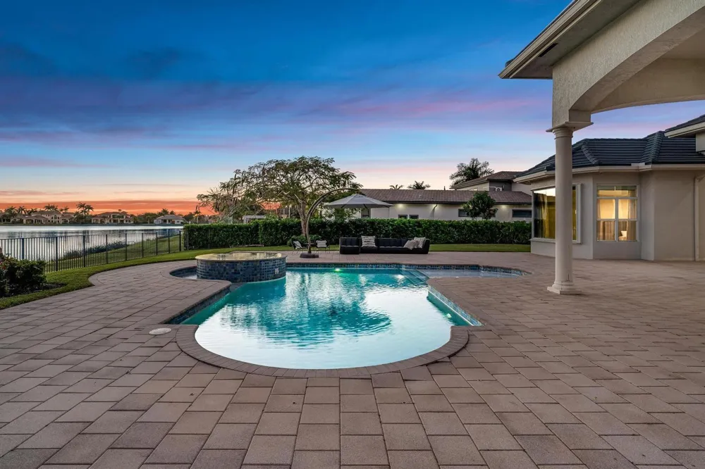 3111 Lake Ridge Lane Weston, FL 33332