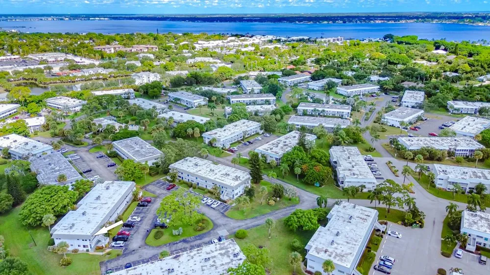 2929 SE Ocean Boulevard #117-10 Stuart, FL 34996