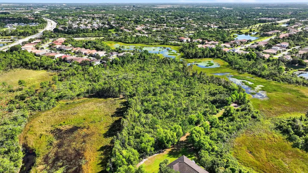 SE Askew Avenue Stuart, FL 34997